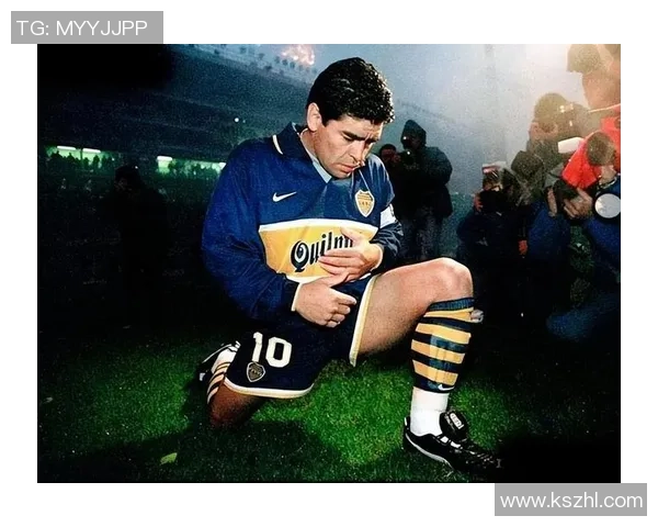 世界三大足球球星的传奇地位与影响力全面解析