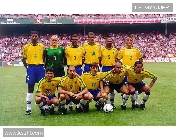 世界杯足球7号球星历史回顾与传奇故事解析