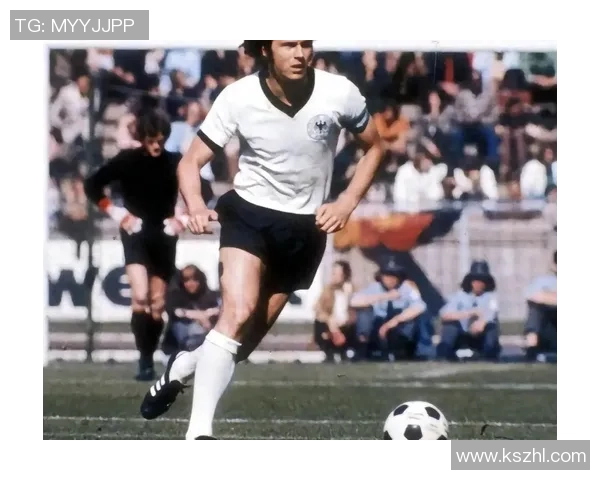 世界四大足球巨星的历史地位与成就对比分析