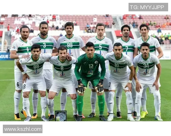 伊朗足球后卫球星介绍与表现分析他在国际赛场的影响力与贡献