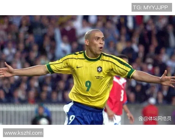 全球十大足球巨星所属球队盘点：明星阵容与辉煌历程解析